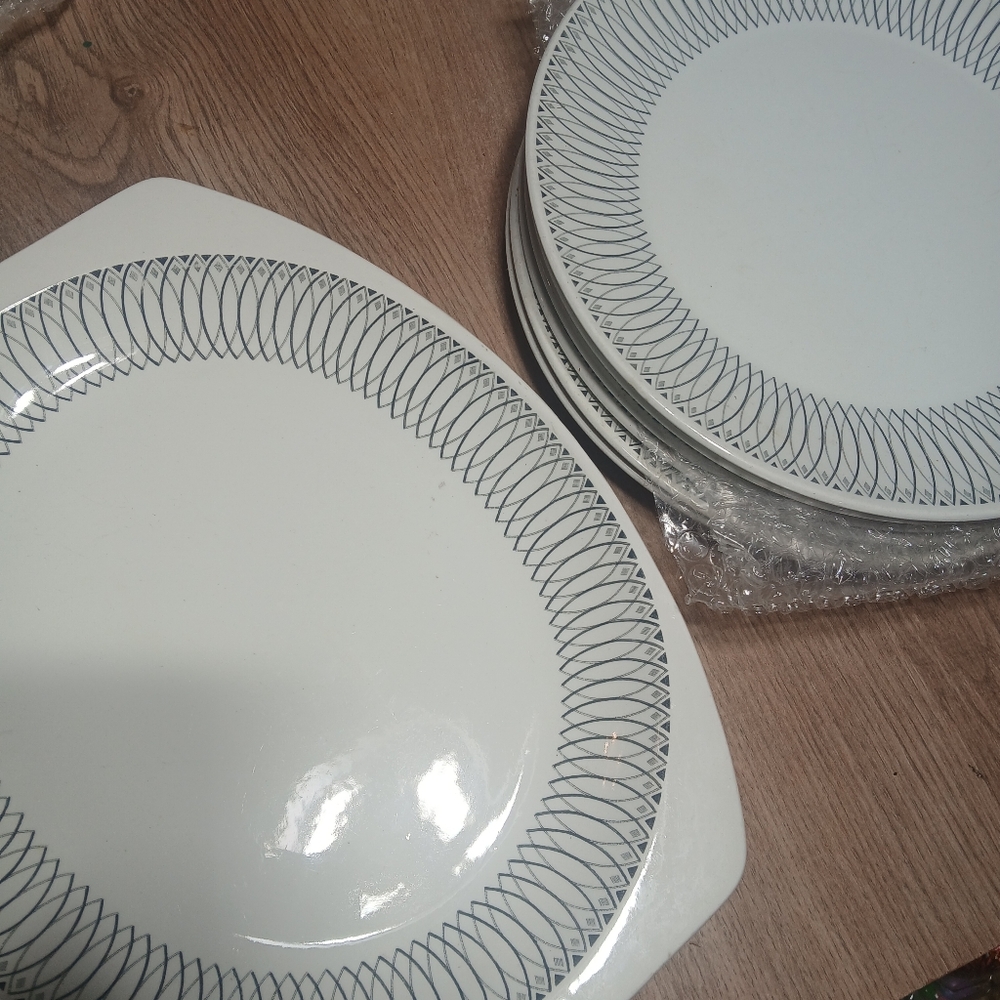Antique J & G Meakin Scraffito Pattern Studio Ironware Platter + 6 Dinner Plates